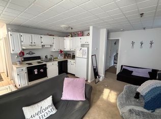 23 Sterling St APT 1, Clinton, MA 01510