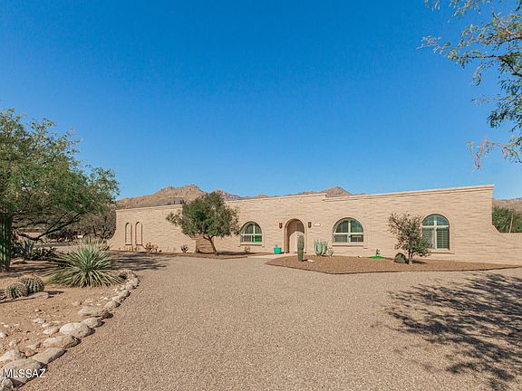 5th image of 7975 E Maguey Dr