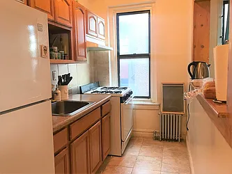 Rented by Lang Realty LLC