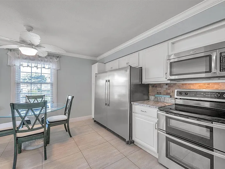 4911 Coquina Key Dr SE #C — Photo 2