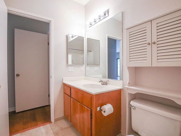 79 Schooner Ct — Photo 17