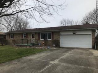 2819 Covina Dr, Springfield, OH 45504