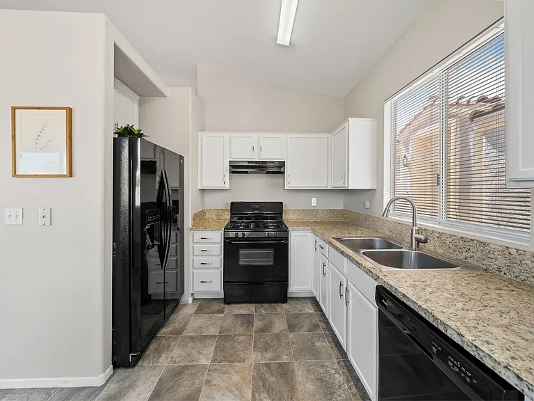 9588 Ensworth St — Photo 21