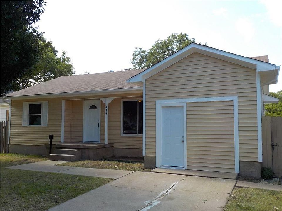 1st image of 714 Morris Dr