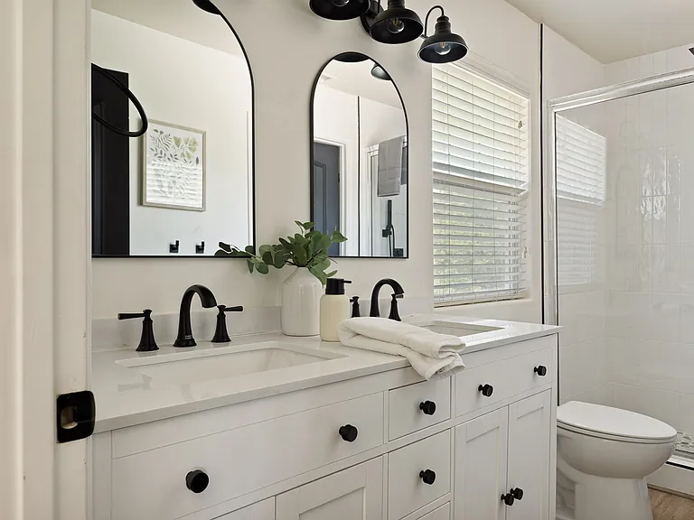 1498 Deer Way Dr — Photo 26