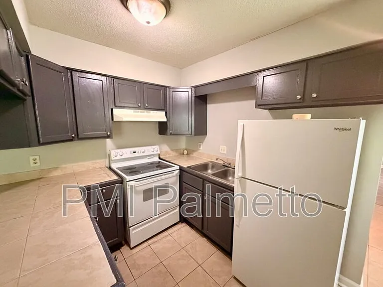 1908 Tall Pines Cir #4 — Photo 6