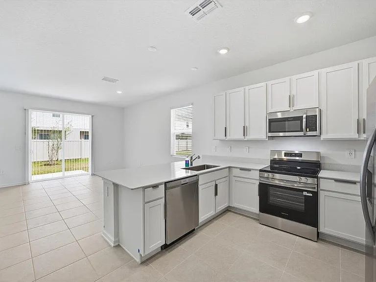 3064 Chromatic St — Photo 10