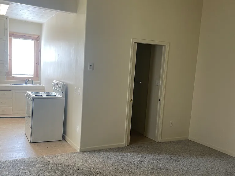 1001 Cooper Ave #B — Photo 7