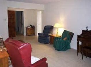 10211 Shadow Wood Dr, Houston, TX 77043