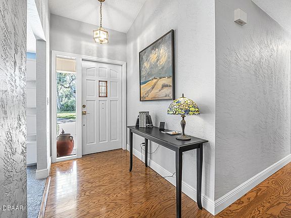5th image of 6247 Palomino Cir