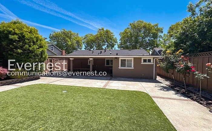 1111 Madera Ave — Photo 21
