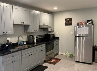 184 Hamilton St #Bm, Providence, RI 02907