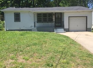 2129 N Roosevelt Ave, Springfield, MO 65803