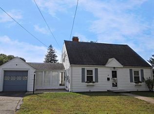 17 Menlo Ave, Lynn, MA 01905