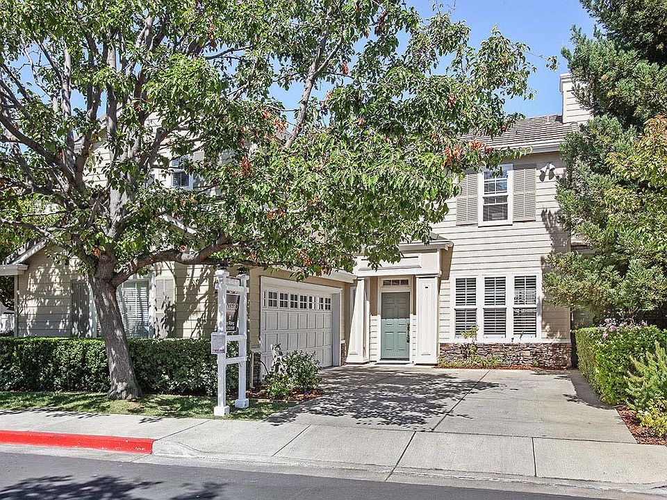 2nd image of 628 Leksich Ave