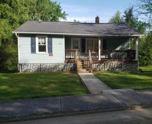 1st image of 411 Orleans St
