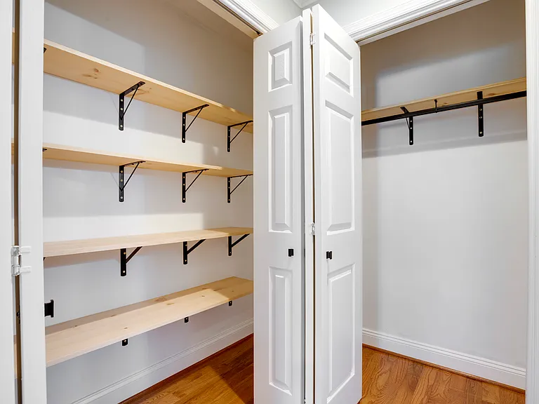 5610 Gosling Ct — Photo 18