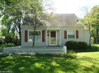 1516 Garman Rd, Akron, OH 44313