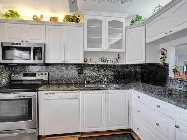 6870 Royal Palm Boulevard #103M, Margate, FL 33063
