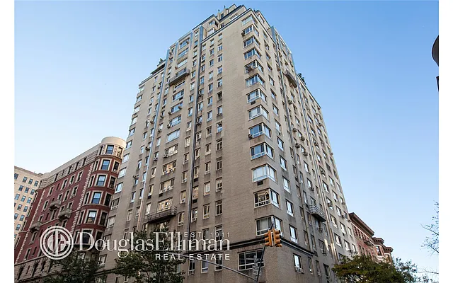 Sold by Douglas Elliman | media 10