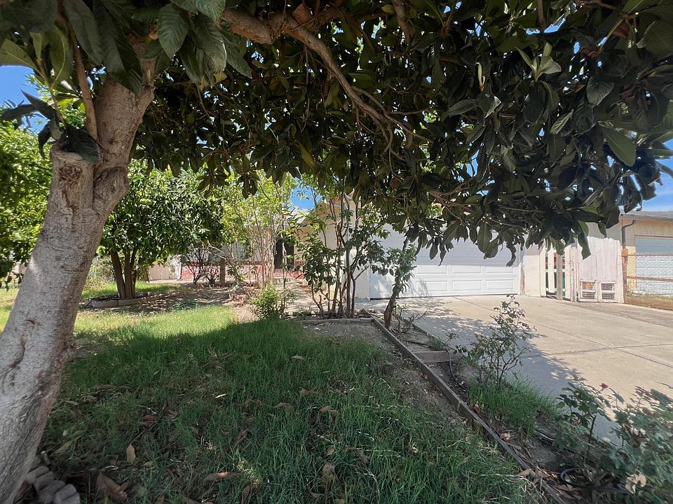 1st image of 6717 Kermit Ln