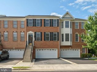 802 Maple Flats Ter, Purcellville, VA 20132