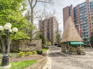 1400 Dixie Rd #1410, Mississauga, ON L5E3E1