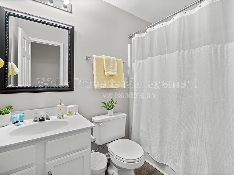 11339 Dundarrach Ln — Photo 23