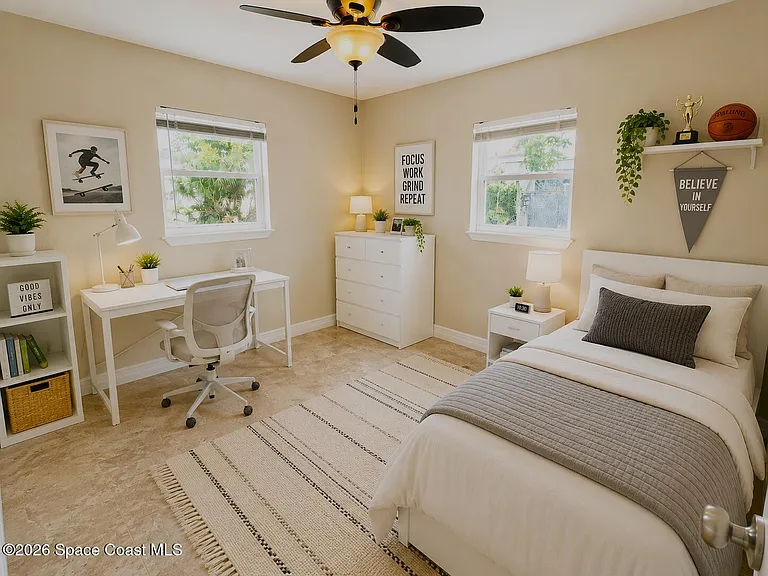 230 Crown Blvd — Photo 13