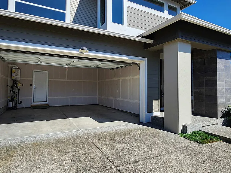 2907 113th Pl NE — Photo 3