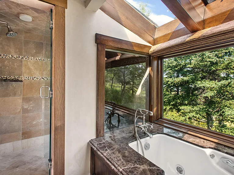 565 N Starwood Dr — Photo 14