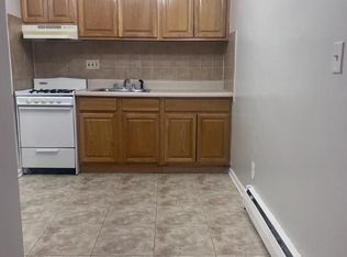 23-25 Smith St #2, Newark, NJ 07106