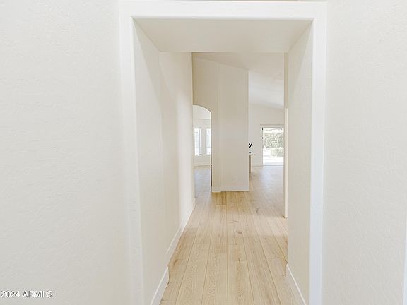 3rd image of 3534 E Windmere Drive