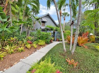 1245 Solana Rd #G1, Naples, FL 34103