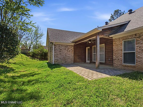 5th image of 150 French Br