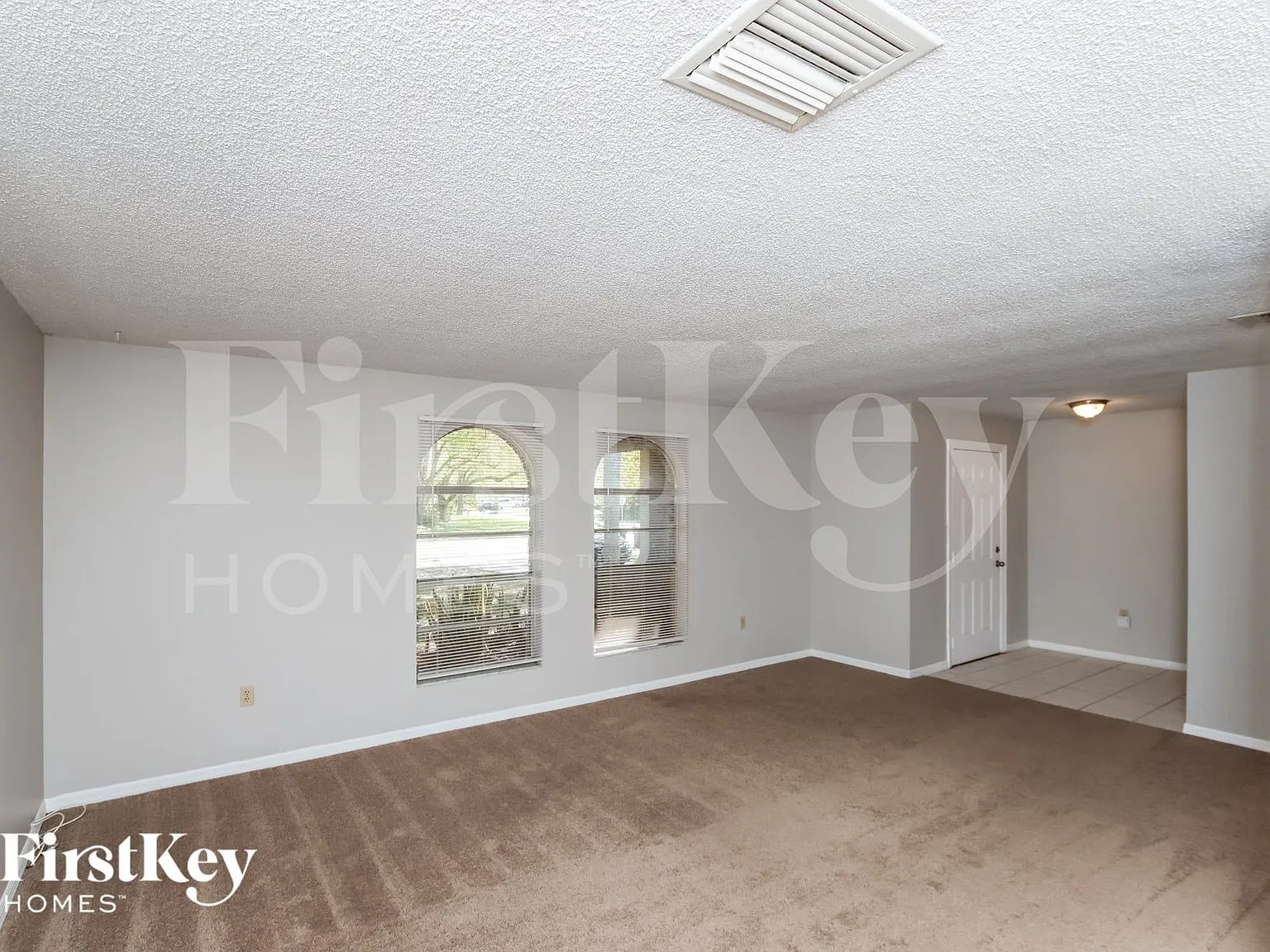 3 bed, 2.0 bath, 1725 sqft, $2,250 — Photo 4