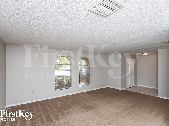 4th image of 2250 Fallon Blvd NE