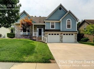 2045 SW Post Oak Rd, Lees Summit, MO 64082