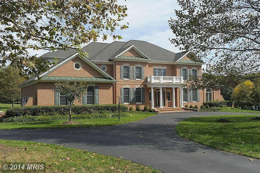 1st image of 3101 Old Oak Dr