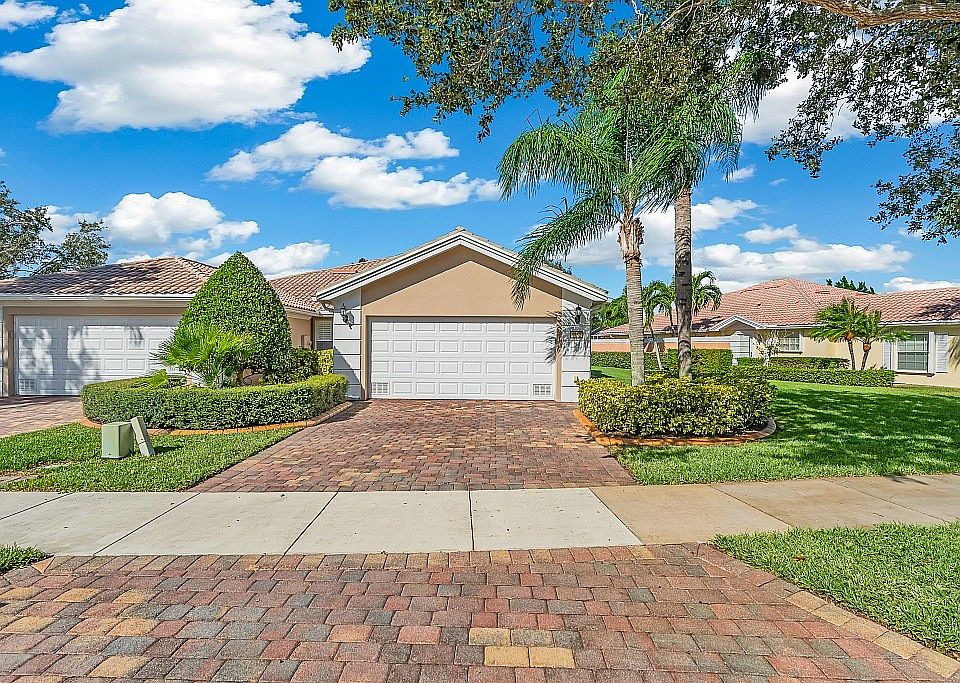 4952 Corsica Sq, Vero Beach, FL 32967 Zillow