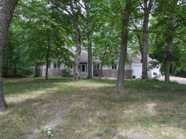 14918 Harpers St NE, Ham Lake, MN 55304