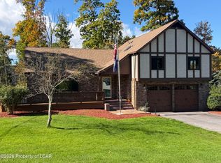 5 Washington Blvd, Mountain Top, PA 18707