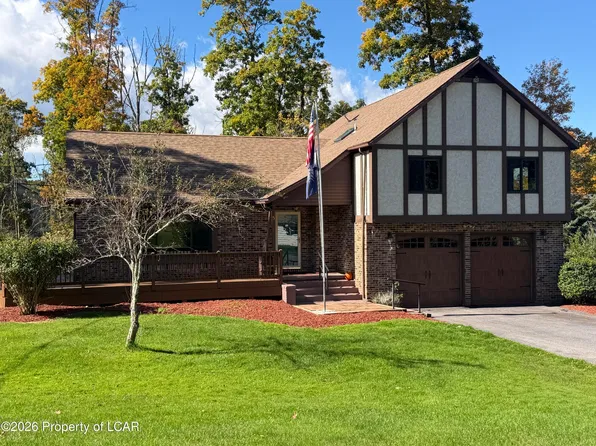 5 Washington Blvd, Mountain Top, PA 18707