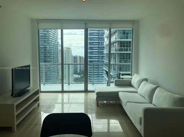 1111 SW 1st Ave APT 3617, Miami, FL 33130