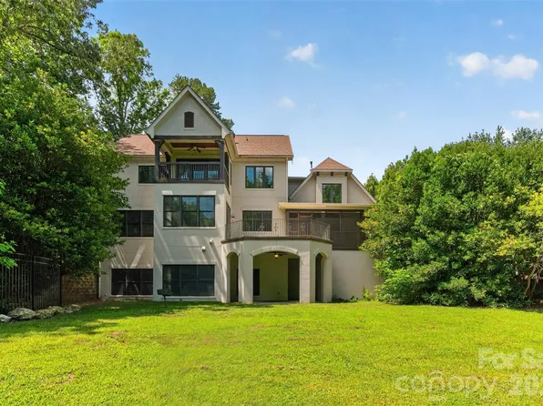 3003 Ocaso Ct, Matthews, NC 28104