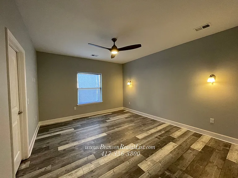 185 Siena Blvd — Photo 20