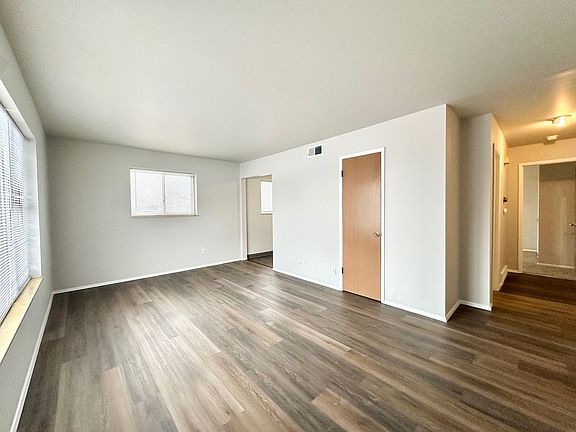 4th image of 7412-7422 Gravois Ave #7412-2A