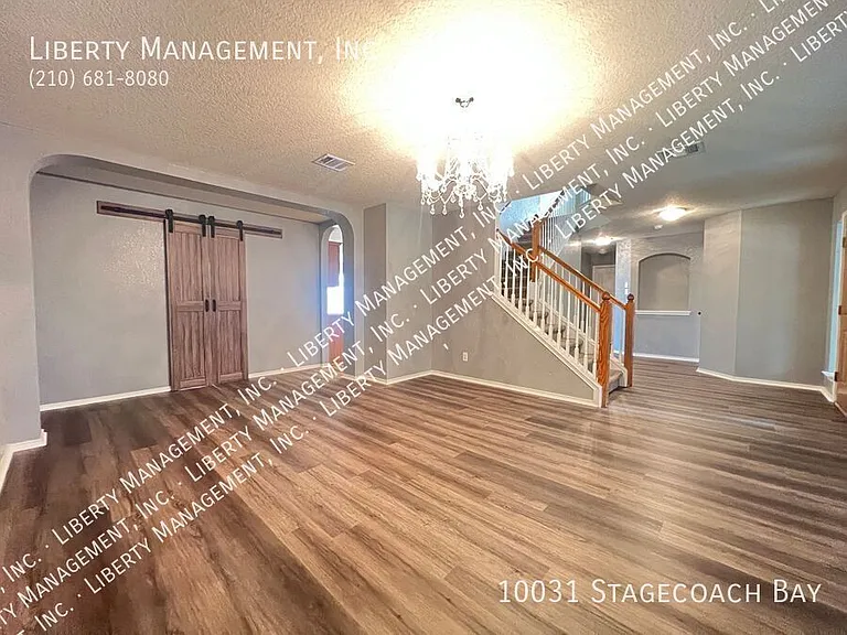 10031 Stagecoach Bay — Photo 3