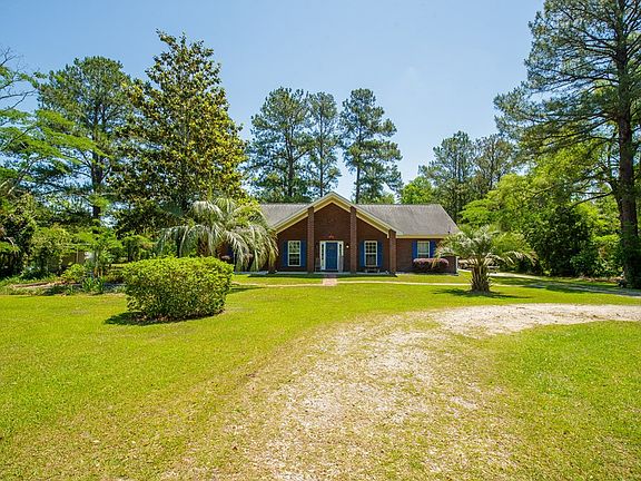 3rd image of 3751 Deerwood Rd
