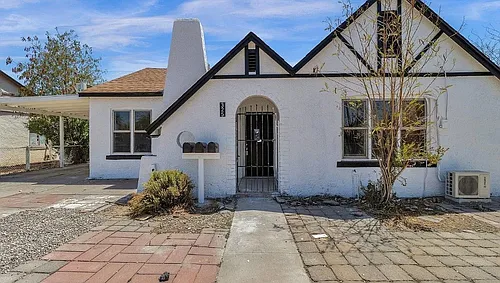 325 N 17th Dr #B Photo 1 325 N 17th Dr #B Photo 1